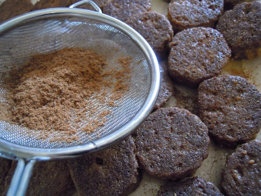 Melomakarona, i biscotti speziati greci - passo 9