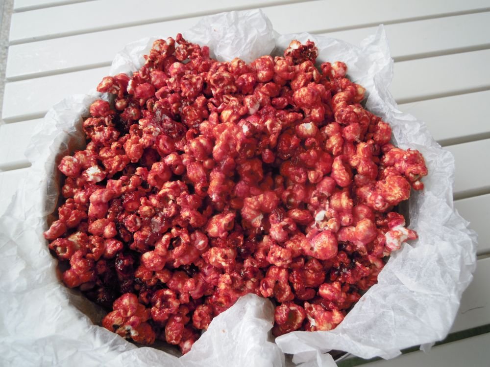 Cervello di candy popcorn per Halloween - passo 9