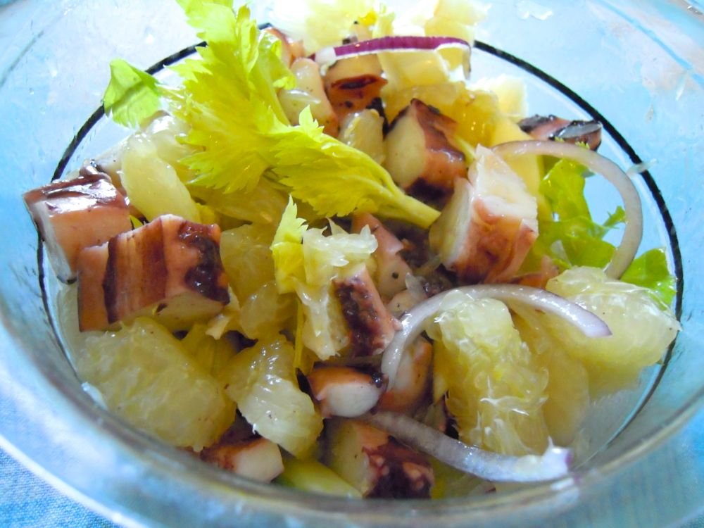 Insalata di polpo, sedano e pomelo - passo 7