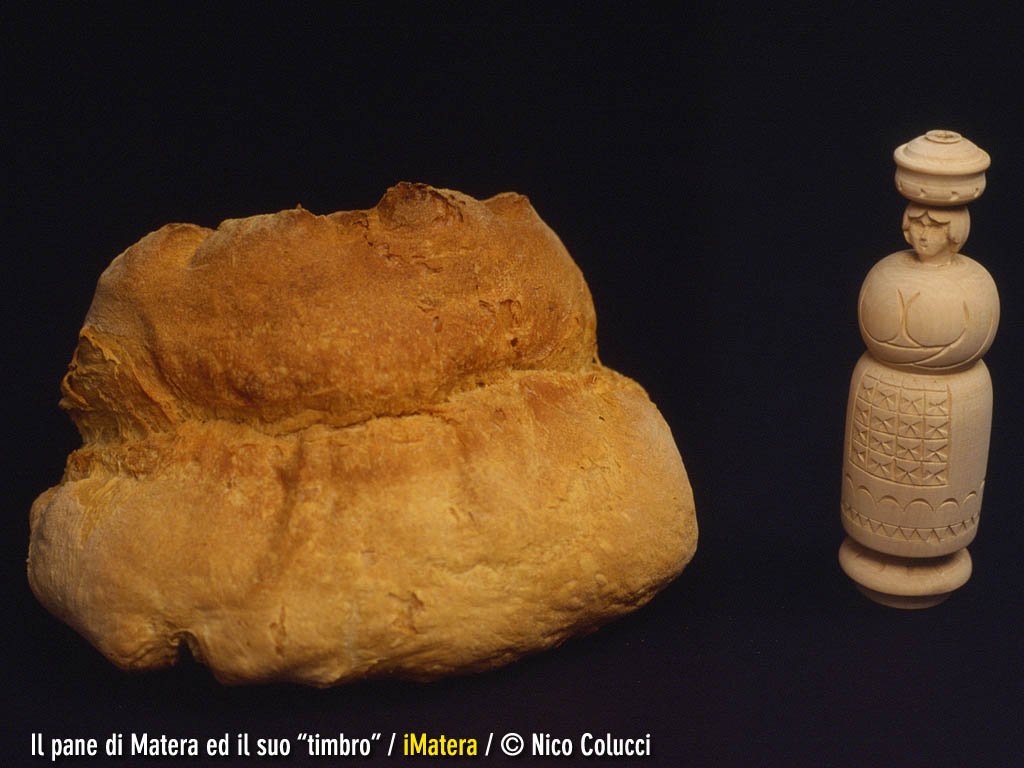 Pane di Matera alto 