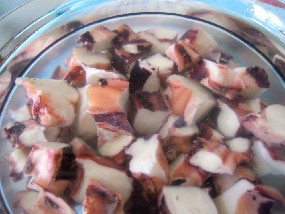 Insalata di polpo, sedano e pomelo - passo 1