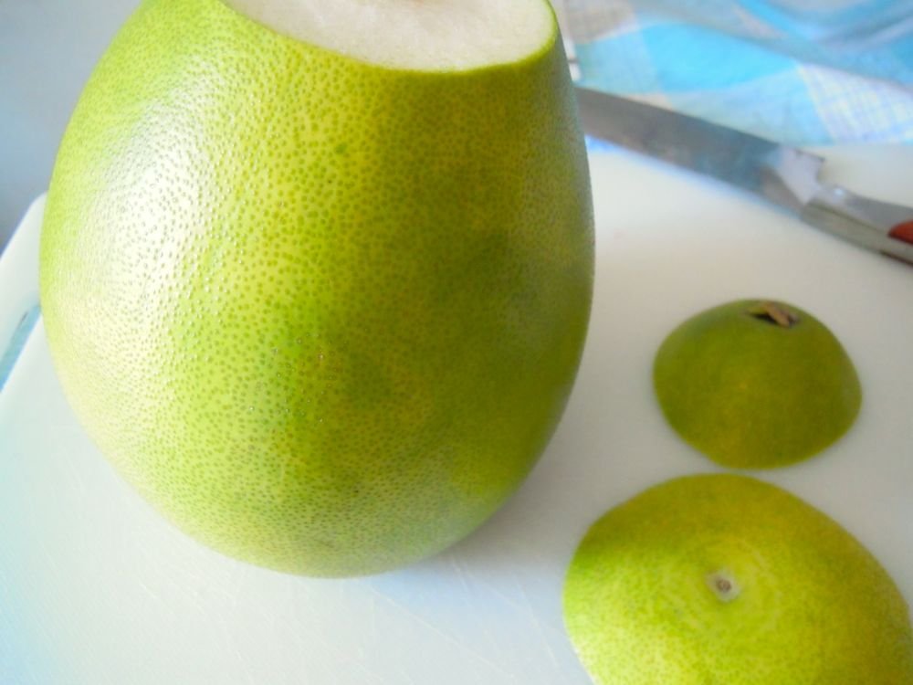 Insalata di polpo, sedano e pomelo - passo 3