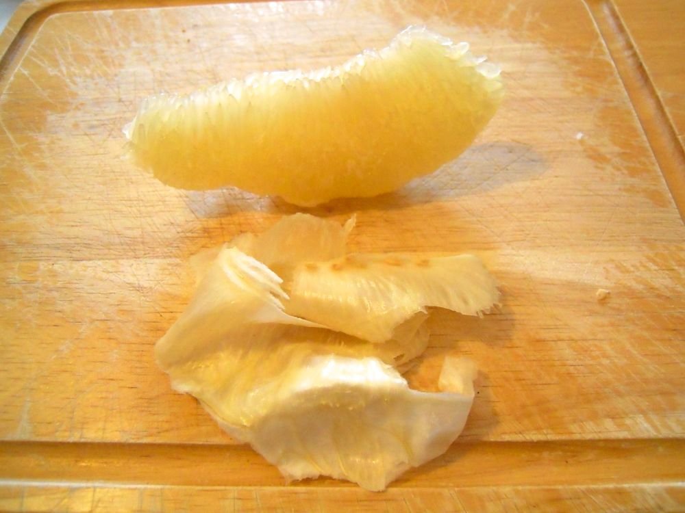 Insalata di polpo, sedano e pomelo - passo 4