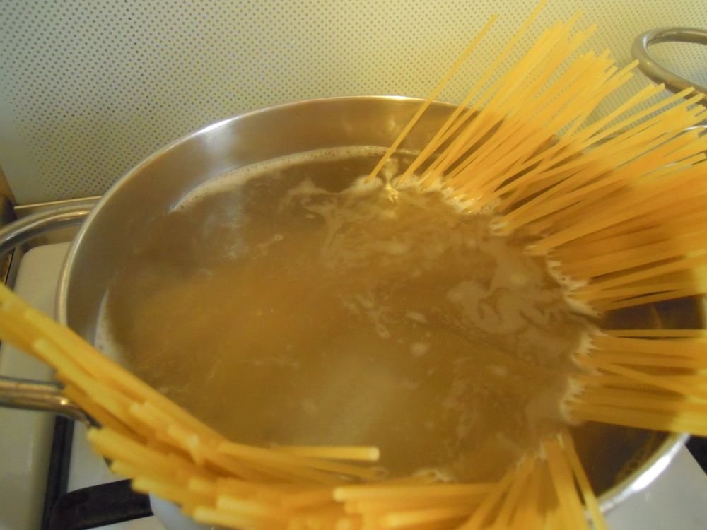 Spaghetti, 'nduja e rucola - passo 8